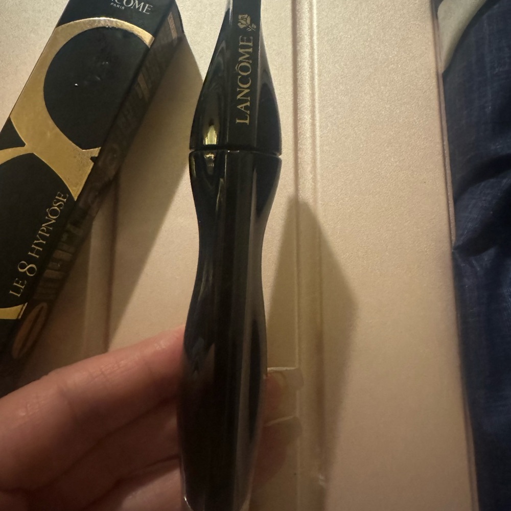 Lancome Hypnose Black Mascara - Picture 4 of 4